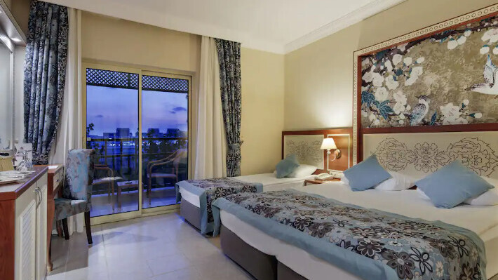 Crystal Paraiso Verde Resort and Spa